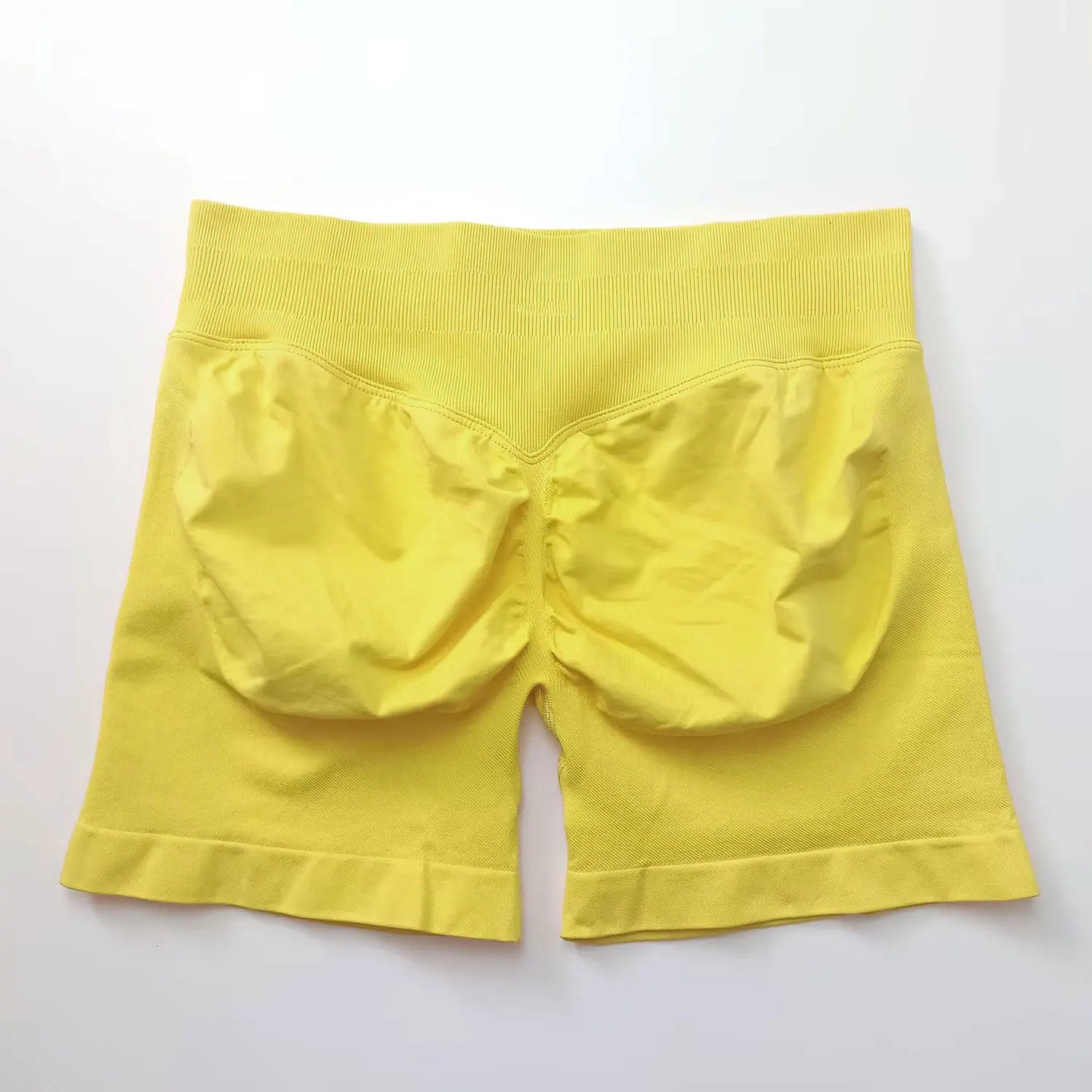 NCLAGEN Seamless Shorts – Figurbetonter Scrunch-Effekt für Gym & Alltag, Nahtloser Sitz & sexy Kurven beim Training